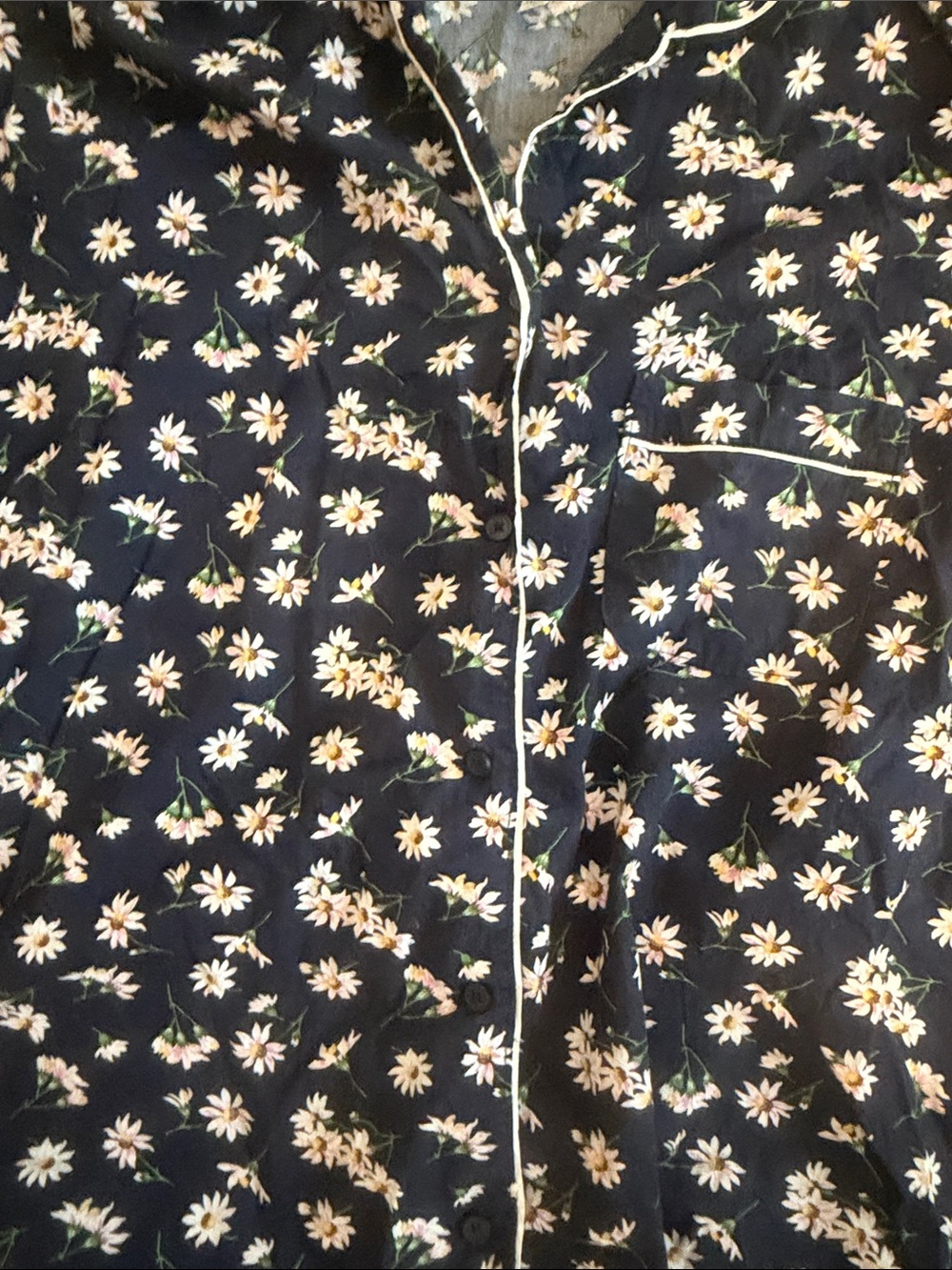 Vera Bradley Navy Floral Sleep set with Pink & White Daisies - Picture 3 of 6